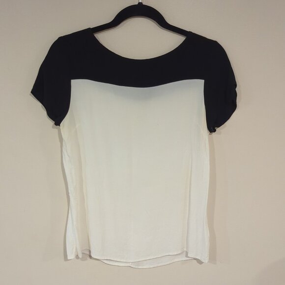 Graphic black & white banana republic shirt - Picture 1 of 2